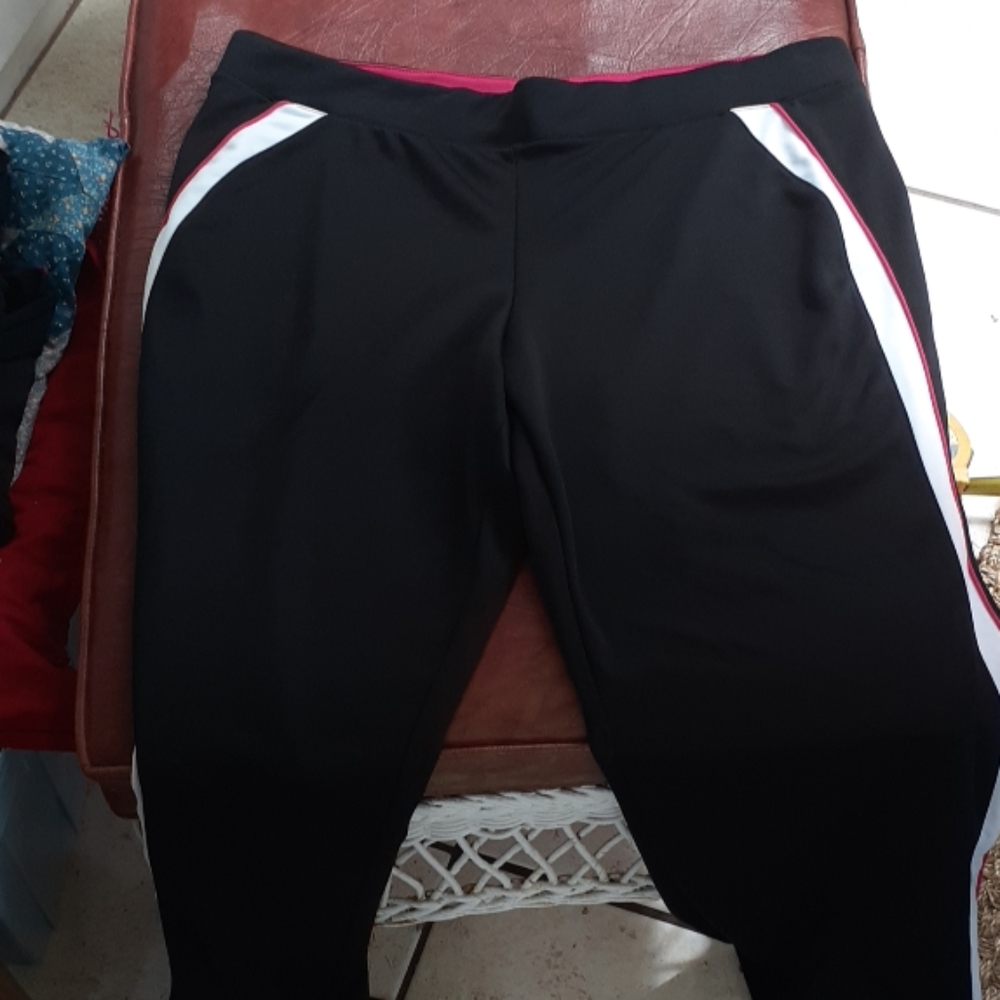 PLUS size active wear